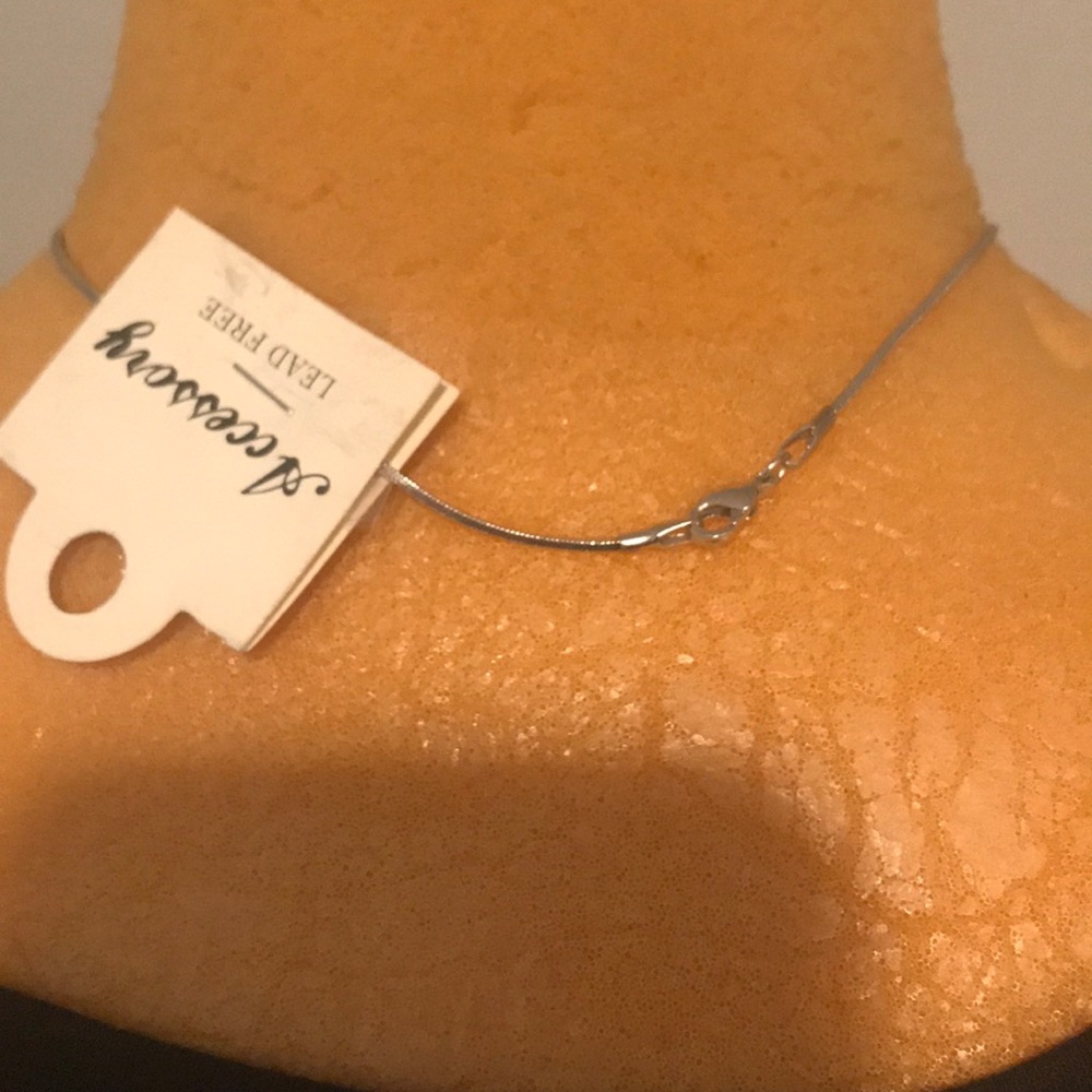 Chicago Bulls head pendant chain - Picture 3 of 7